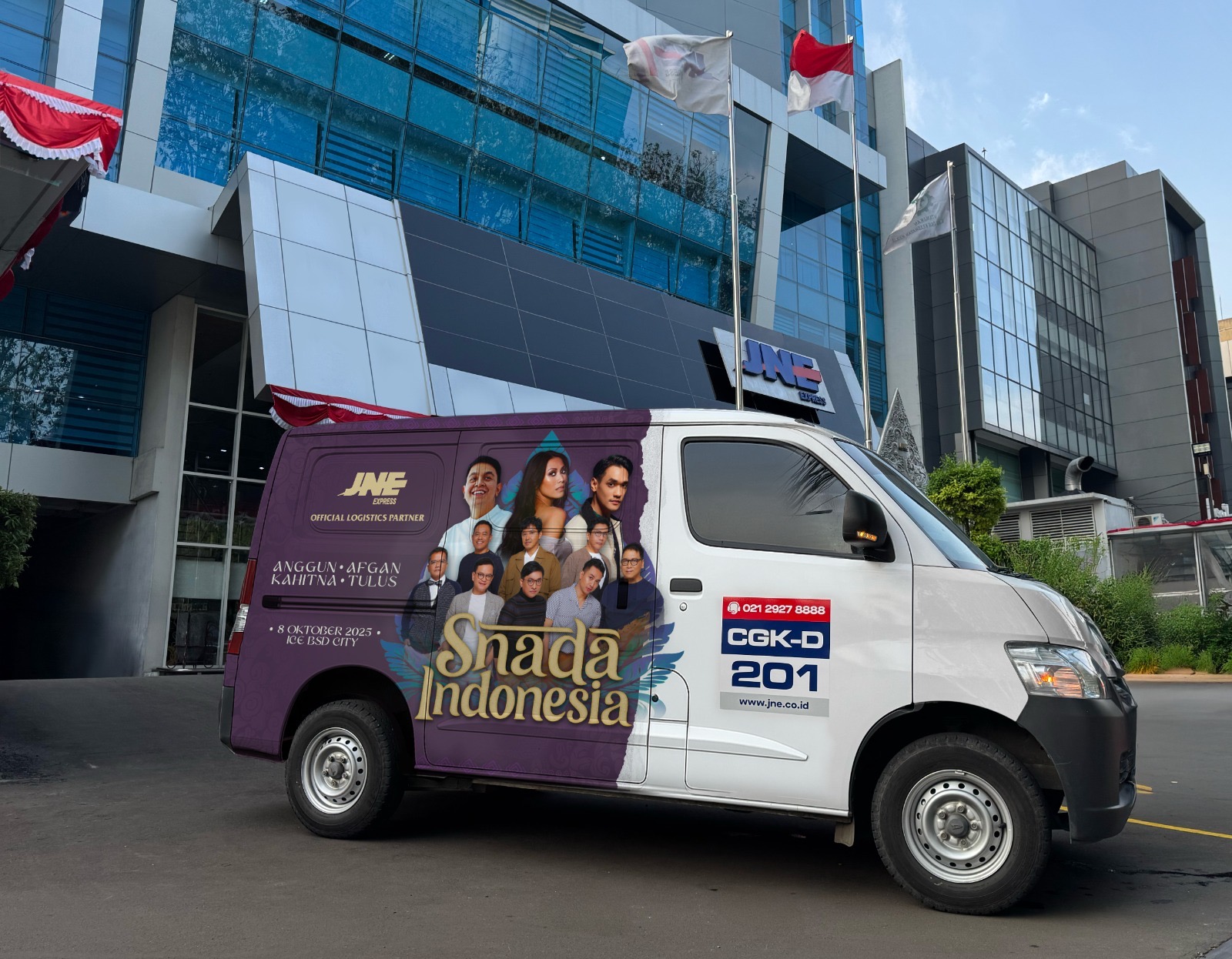 Persiapan konser super megah yang bakal menghebohkan publik.