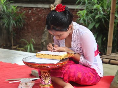 Kegiatan Bulan Bahasa Bali 2026 Kabupaten Buleleng dalam upaya pelestarian bahasa, aksara, dan sastra Bali