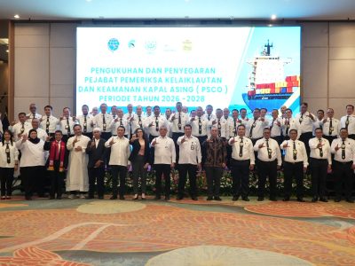 Kemenhub mengukuhkan dan merevalidasi Port State Control Officer untuk pengawasan keselamatan pelayaran