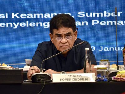 Wakil Ketua Komisi XIII DPR RI Andreas Hugo Pareira saat memberikan keterangan mengenai kondisi Lapas di Indonesia