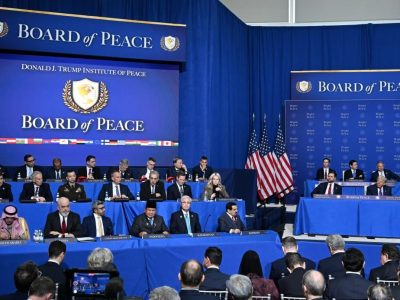 Presiden Republik Indonesia, Prabowo Subianto, menghadiri pertemuan perdana (Inaugural Meeting) Board of Peace (BoP) yang digelar di United States Institute of Peace, Washington, D.C., Amerika Serikat, Kamis (19/2/2026)/Foto: BPMI Setpres