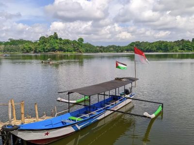 Pemandangan pedestrian dan area kuliner di objek wisata Situ Gede Tasikmalaya yang telah direvitalisasi/Foto: Instagram