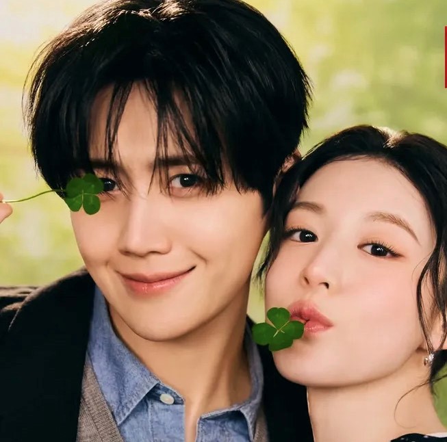 Kim Seon Ho dan Go Youn Jung