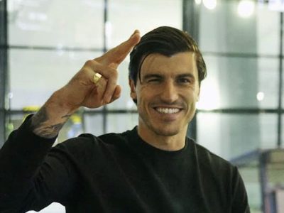 Sergio Castel diperkenalkan sebagai pemain baru Persib Bandung untuk putaran kedua BRI Super League 2025/2026