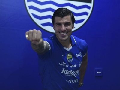 Penyerang baru Persib Bandung Sergio Castel saat melakoni debut melawan Ratchaburi FC di AFC Champions League Two