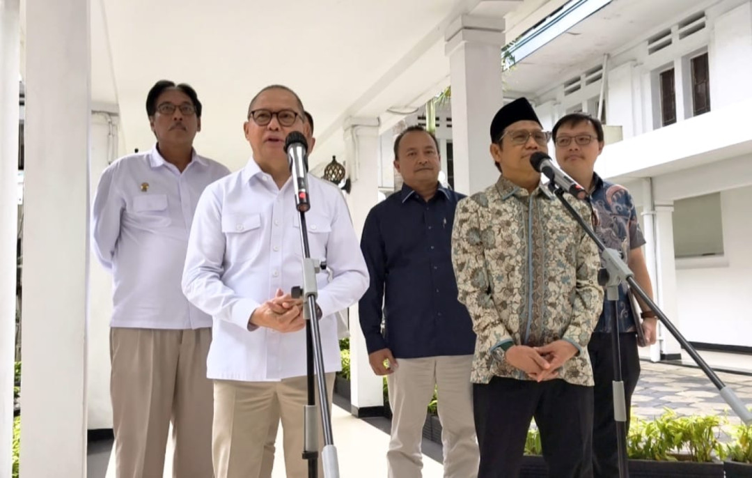 Menteri Pelindungan Pekerja Migran Indonesia (P2MI), Mukhtarudin (kiri)/Foto: TVRI