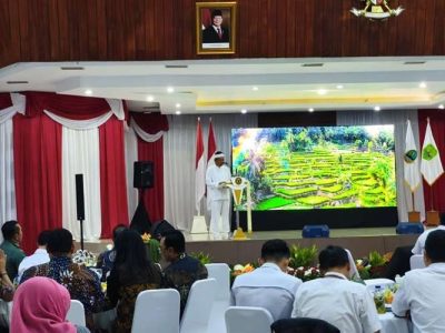 Gubernur Jabar Dedi Mulyadi menerima perwakilan KPK untuk acara serah terima hibah aset rampasan korupsi di Subang/Foto: Humas Pemprov Jabar