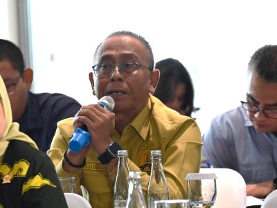 Anggota DPR RI Mujakkir Zuhri saat kunjungan kerja di kawasan PIK 2 Tangerang membahas dampak pembangunan bagi warga pesisir