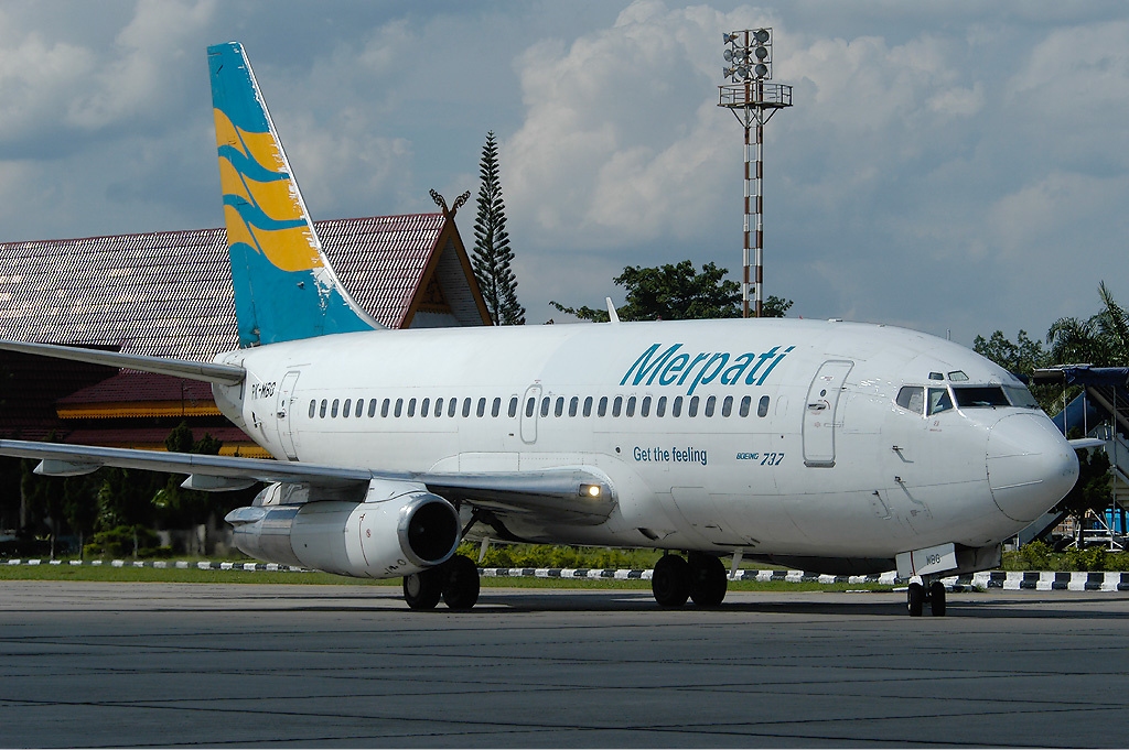 Pesawat Merpati Airlines Indonesia saat masih beroperasi melayani penumpang/Foto: Wikipedia