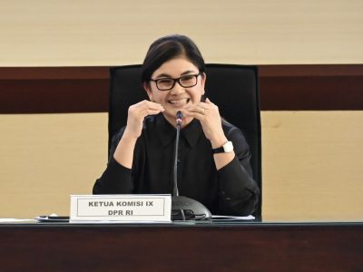 Ketua Komisi IX DPR RI, Felly Estelita Runtuwene, dalam pertemuan Kunjungan Kerja Reses Komisi IX DPR RI dengan Gubernur Sulawesi Selatan di Kantor Gubernur, Kota Makassar, Sulawesi Selatan, Jumat (20/2/2026)/Foto: Humas DPR RI