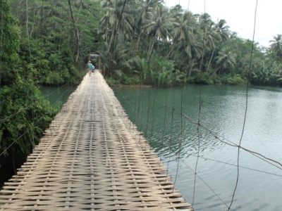 Sasak Gantung Batu Karas