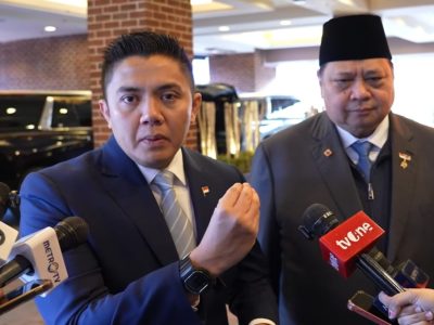 Sekretaris Kabinet Teddy Indra Wijaya memberikan keterangan mengenai hubungan dagang Indonesia dan Amerika Serikat.