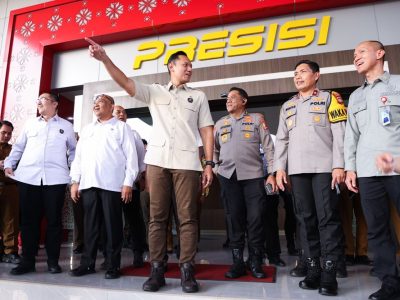 Menko Infrastruktur dan Pengembangan Kewilayahan, Agus Harimurti Yudhoyono, dalam Rapat Koordinasi di Markas Polda Sumatra Selatan.