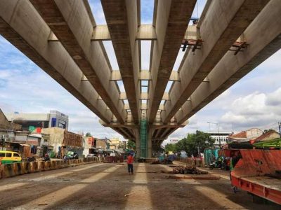 Wali Kota Bandung Muhammad Farhan menaikkan anggaran infrastruktur jalan dari Rp130 miliar menjadi Rp300 miliar/Foto: Pemkot Bandung