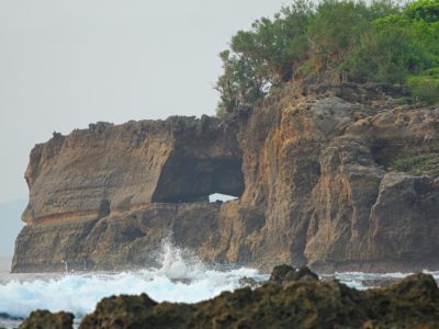 Karang Copong di Taman Nasional Ujung Kulon/Foto: Indonesia Kaya