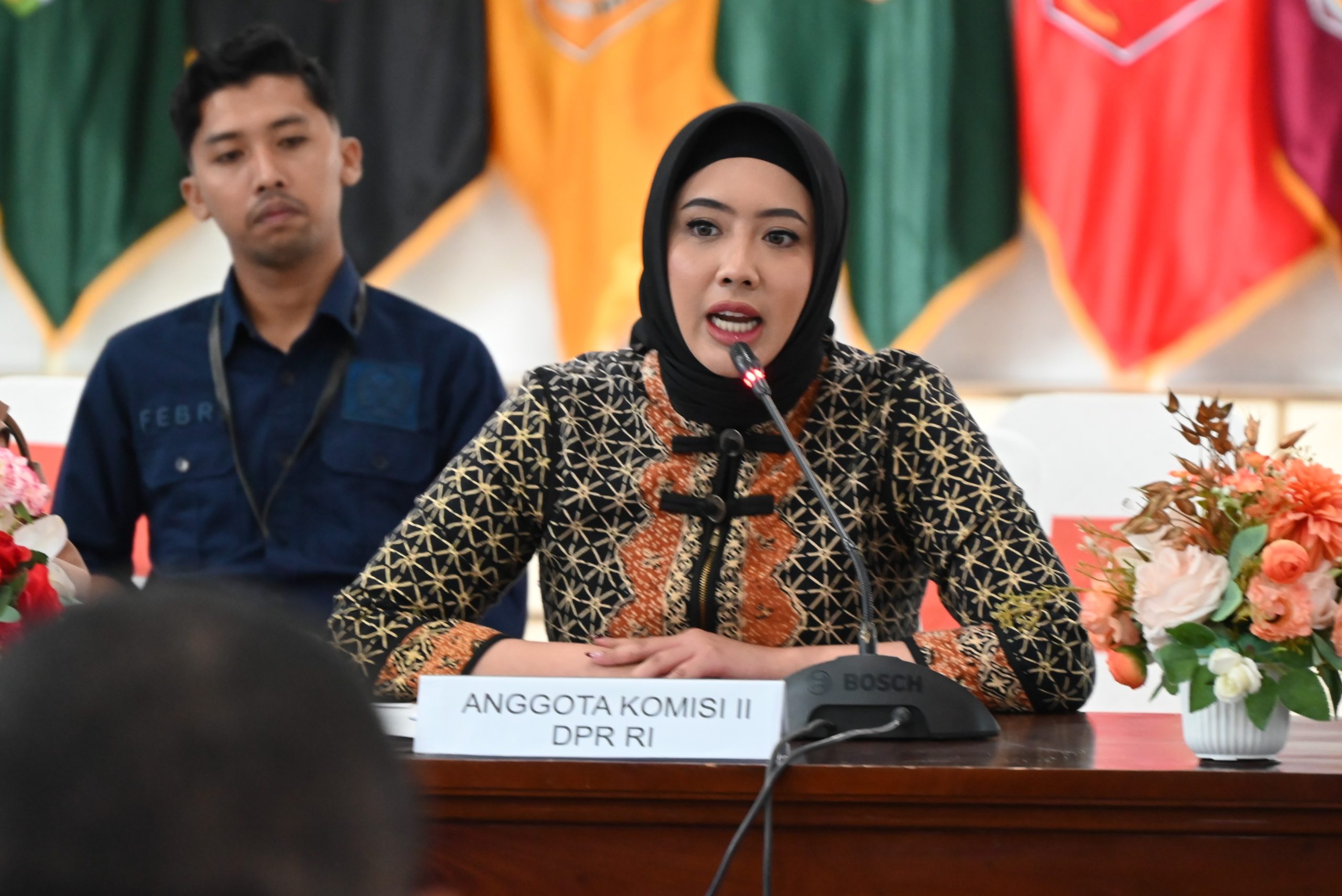Anggota Komisi II DPR RI, Cindy Monica, saat melakukan kunjungan kerja reses Komisi II ke Padang, Jumat (20/2/2026)