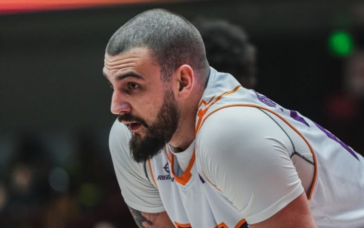 Pemain anyar RANS Simba Bogor Radoslav Pekovic