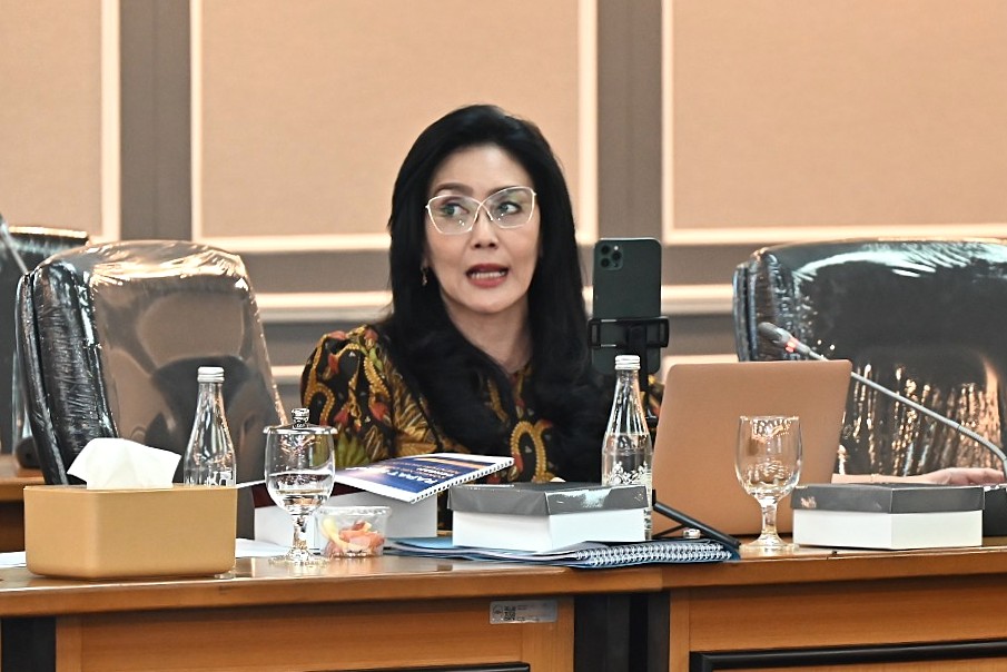 Anggota Komisi XIII DPR RI, Rieke Diah Pitaloka, dalam rapat kerja Komisi XIII DPR RI dengan Kementerian Hukum di Gedung Nusantara II DPR RI, Senayan, Jakarta, Senin (30/3/2026)/Foto: Humas DPR RI