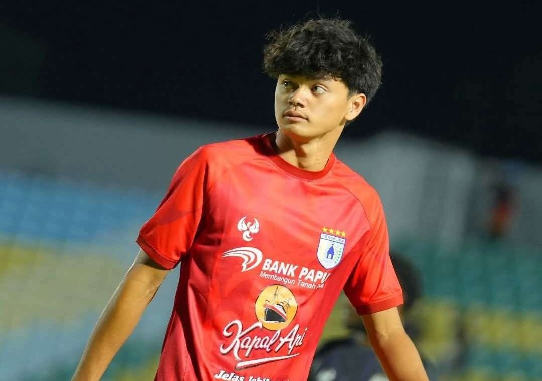 Pemain muda Persipura, Reno Salampessy bergabung dipemusatan latihan Timnas U-20 di Surabaya/Foto: Media Persipura