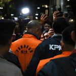 KPK tetapkan Bupati Tulungagung Gatut Sunu Wibowo sebagai tersangka pemerasan. Target Rp5 miliar dari 16 OPD, baru terkumpul Rp2,7 miliar.