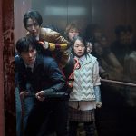 Film virus terbaru Yeon Sang-ho 'Colony' rilis 21 Mei. Jun Ji-hyun pimpin penyintas lawan manusia bermutasi. Tayang di Cannes 2026.