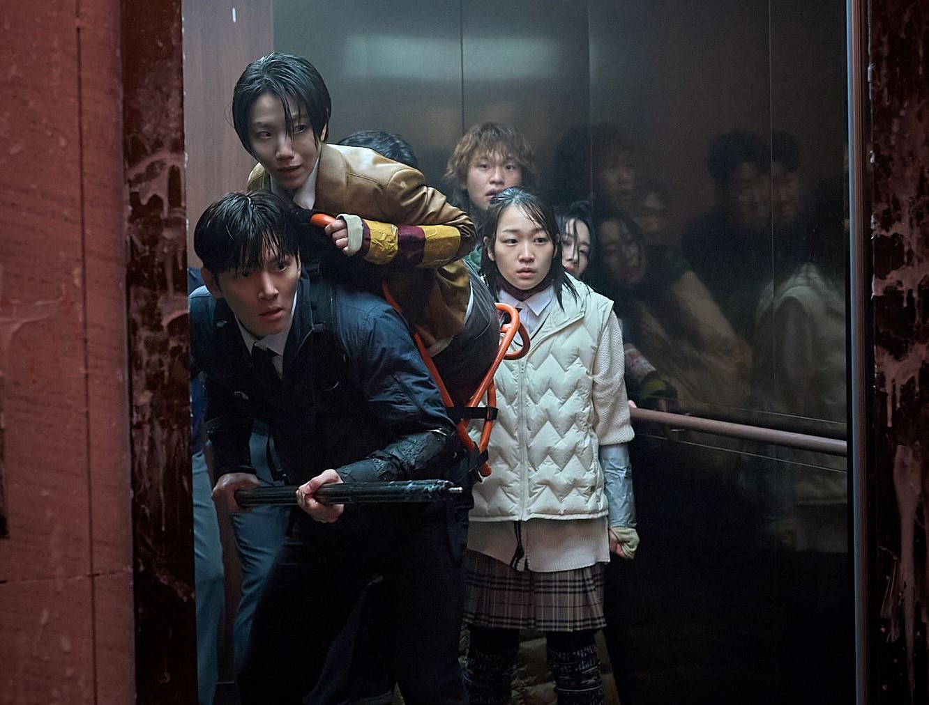 Film virus terbaru Yeon Sang-ho 'Colony' rilis 21 Mei. Jun Ji-hyun pimpin penyintas lawan manusia bermutasi. Tayang di Cannes 2026.