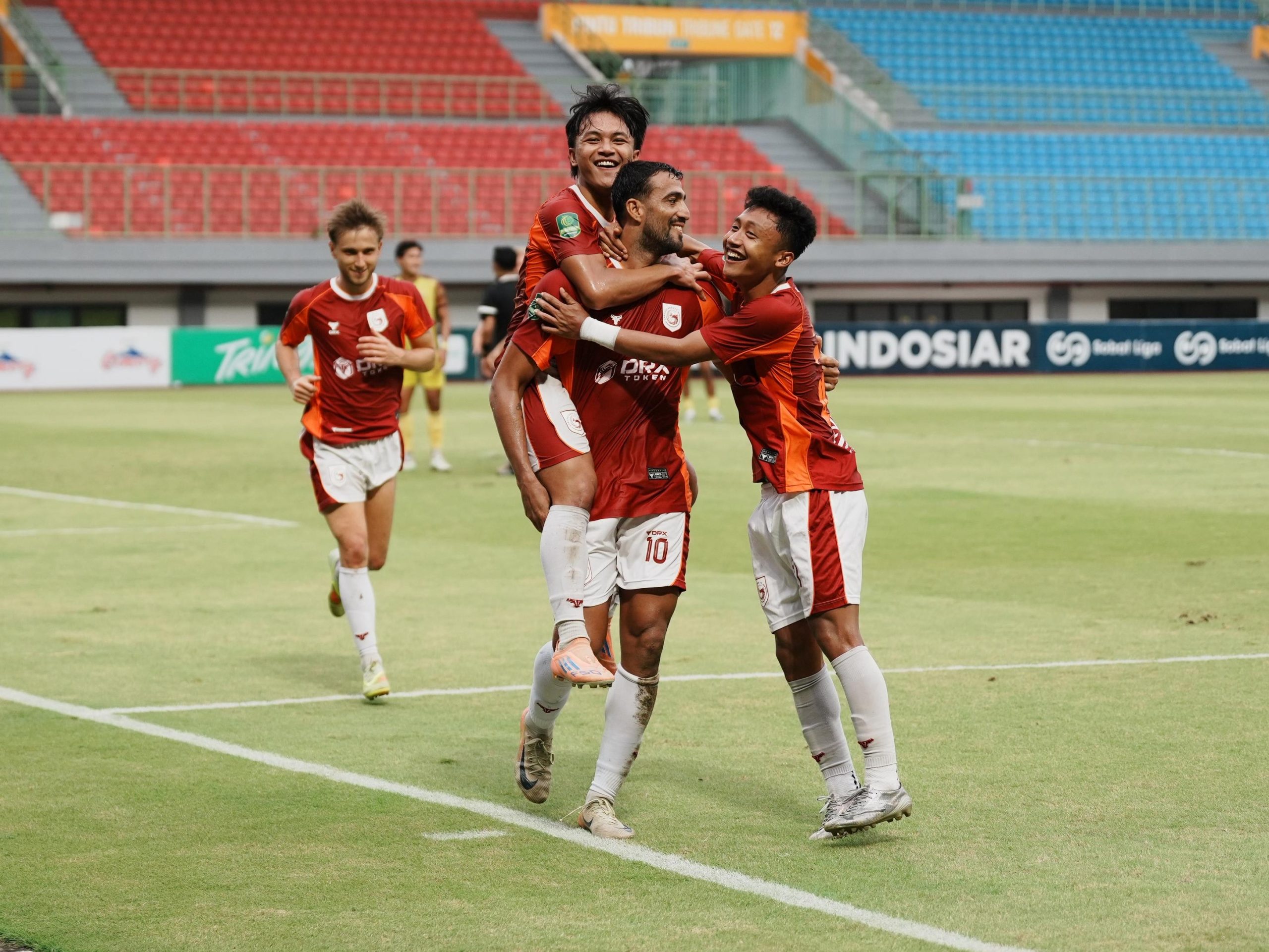 Kemenangan 3-0 atas Sriwijaya dan hasil imbang Adhyaksa membawa Garudayaksa ke puncak klasemen Championship. Sisa satu laga lagi untuk promosi.