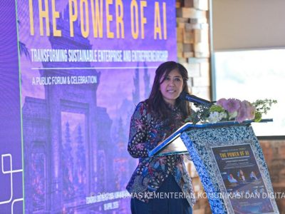 Menkomdigi Meutya Hafid memberikan Keynote Speech dalam forum "The Power Of AI" di Bali, Sabtu, 18 April 2026/Foto: Humas Komdigi
