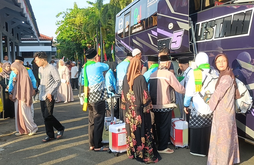 Dua calon jemaah haji Batang batal berangkat karena sakit. 949 lainnya siap terbang Tanah Suci/Foto: Media Center Kabupaten Batang