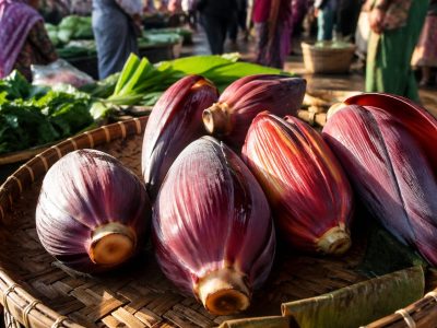 Jantung pisang kaya serat, antioksidan, dan mineral. Ketahui beragam manfaatnya bagi kesehatan: dari cegah anemia, kontrol gula darah, hingga tingkatkan produksi ASI.
