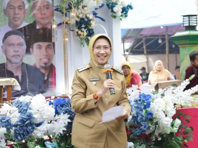 Bupati Lumajang Indah Amperawati
