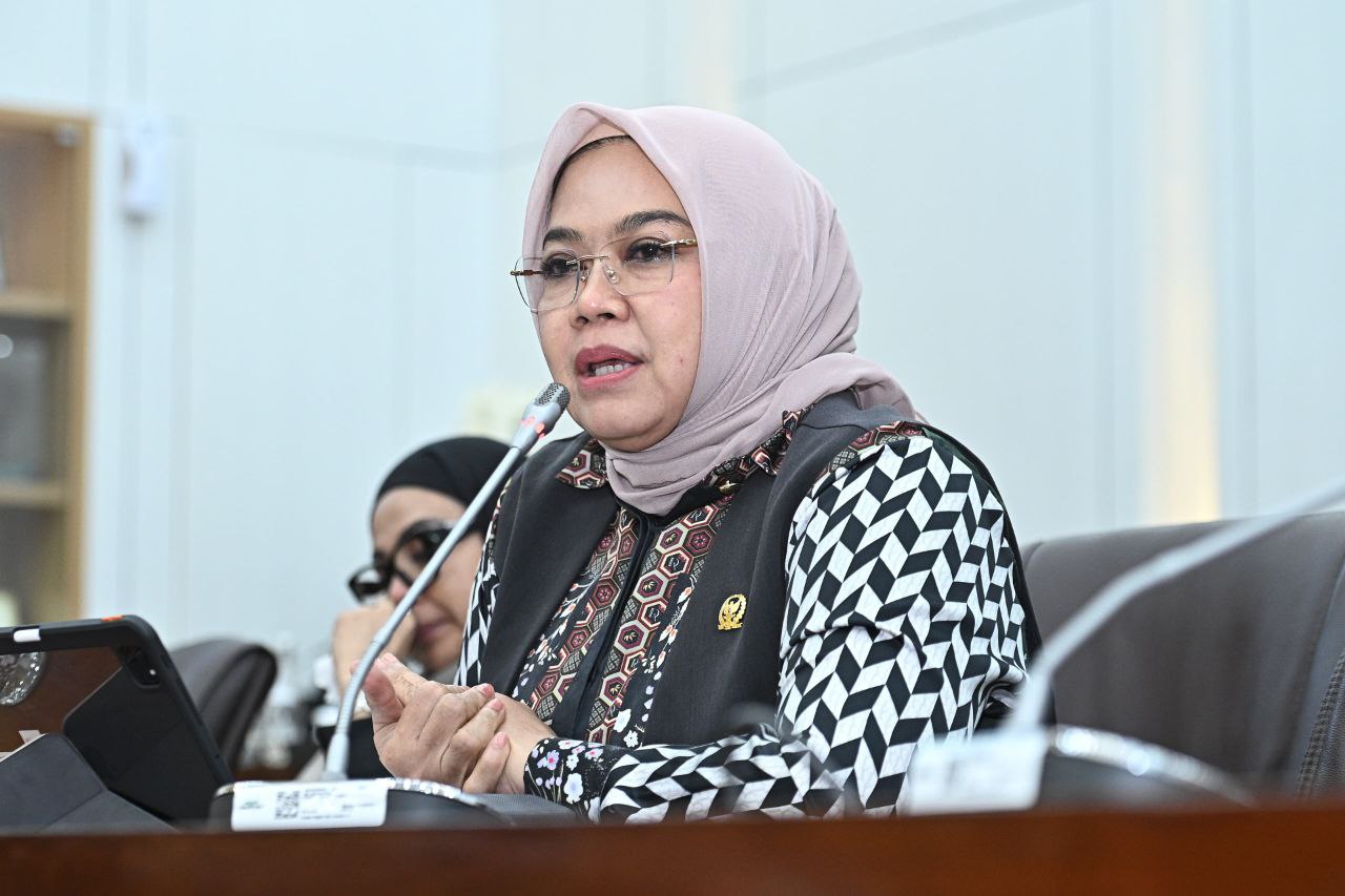 Anggota Komisi VI DPR Ida Nurlaela Wiradinata, desak PLN bayar kompensasi blackout Sumatra 22-24 Mei 2026. Aturan Permen ESDM: ganti rugi 50-500 persen dari rekening minimum, otomatis tanpa klaim/Foto: Humas DPR RI