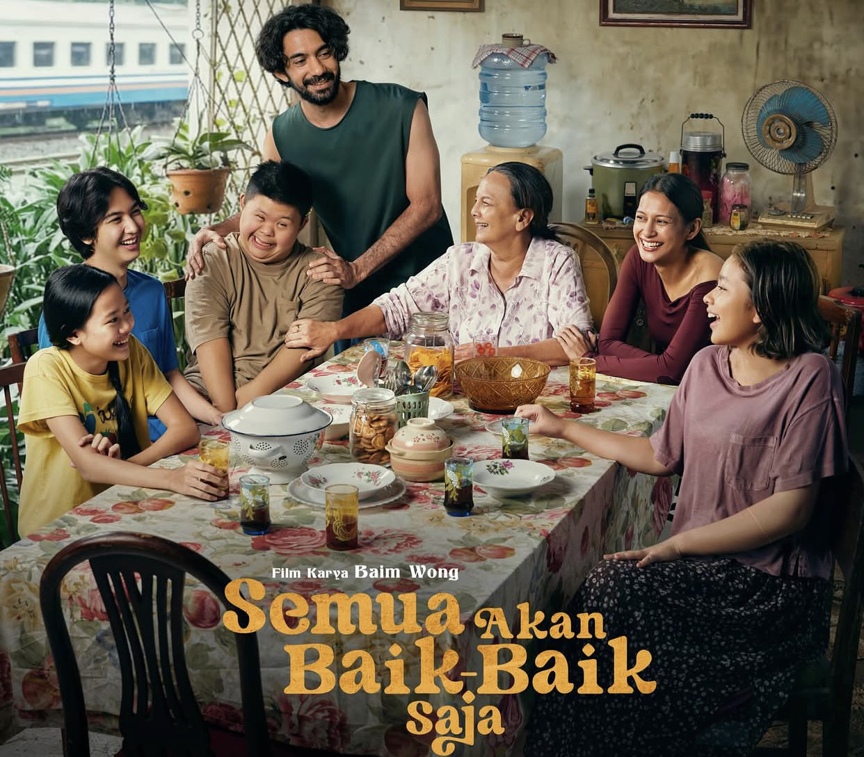 Film Semua Akan Baik-Baik Saja garapan Baim Wong tayang 13 Mei 2026. Dibintangi Reza Rahadian dan Christine Hakim, film ini mengangkat drama keluarga pasca-kematian sang ibu.