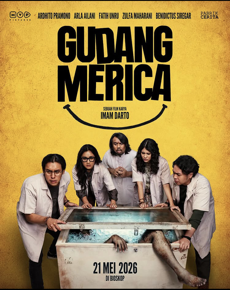 Film horor komedi Gudang Merica hadir 21 Mei 2026. Syuting di rumah sakit tua Kaliurang, pemain nyaris jatuh dari tebing. Sutradara Imam Darto tanggapi kritik netizen soal akurasi medis.