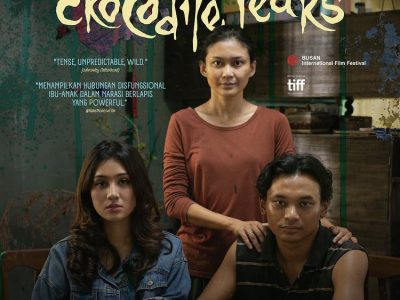Film Crocodile Tears karya Tumpal Tampubolon tayang 7 Mei 2026. Setelah 33 festival, Marissa Anita dan Yusuf Mahardika hadirkan thriller psikologis tentang ibu dan anak.