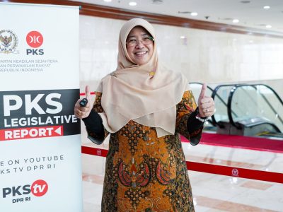 Wakil Ketua Komisi X DPR RI, Kurniasih Mufidayati apresiasi Piala Presiden yang libatkan 64 klub Liga 4 dari 38 provinsi. Turnamen ini dinilai perkuat pembinaan sepak bola akar rumput/Foto: Media Center PKS