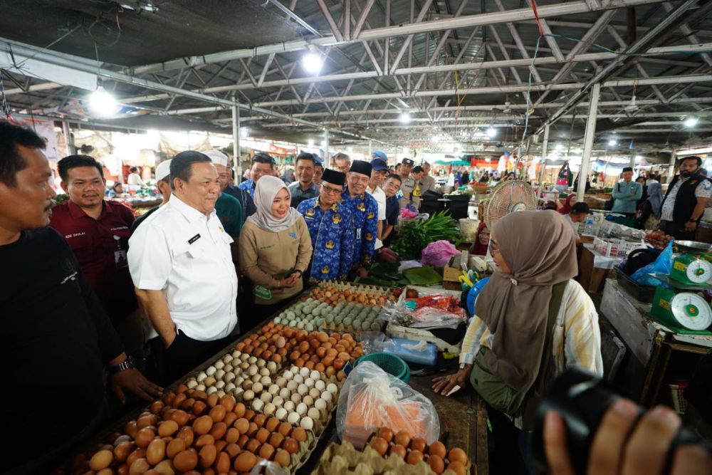 im Pengendalian Inflasi Daerah (TPID) terus menggelar operasi pasar murah untuk menjaga ketersediaan bahan pokok dan stabilitas harga di masyarakat.