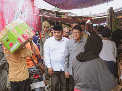 Pemko Dumai perketat pengawasan distribusi Minyakita. Wakil Wali Kota turun ke pasar dan produsen untuk jaga stok dan stabilitas harga.