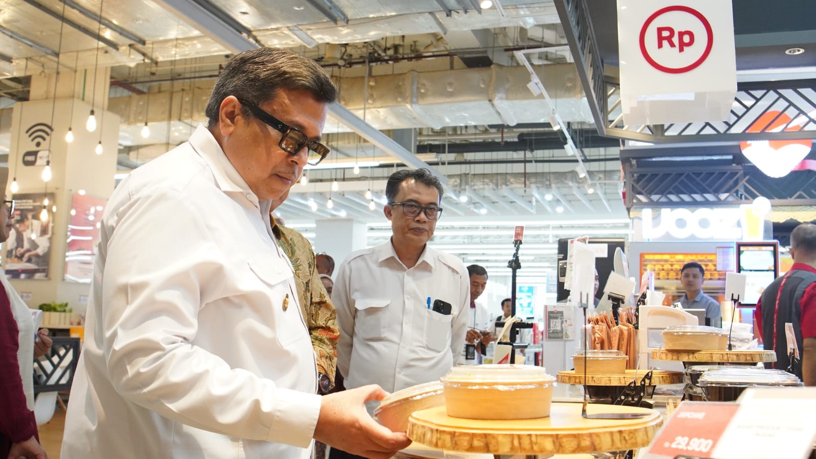 Badan Penyelenggara Jaminan Produk Halal (BPJPH) memperkuat kerja sama internasional di sektor halal dengan mengundang 18 lembaga halal luar negeri (LHLN) dari Republik Rakyat Tiongkok dalam kegiatan Courtesy Meeting & Discussion with China Halal Certification Bodies yang digelar di Jakarta/Foto: Humas BPJPJ