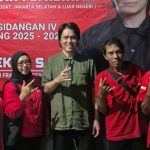 Once Mekel anggota Komisi X DPR RI saat berkumnjung ke daerah pemilihannya/Foto: Humas DPR RI