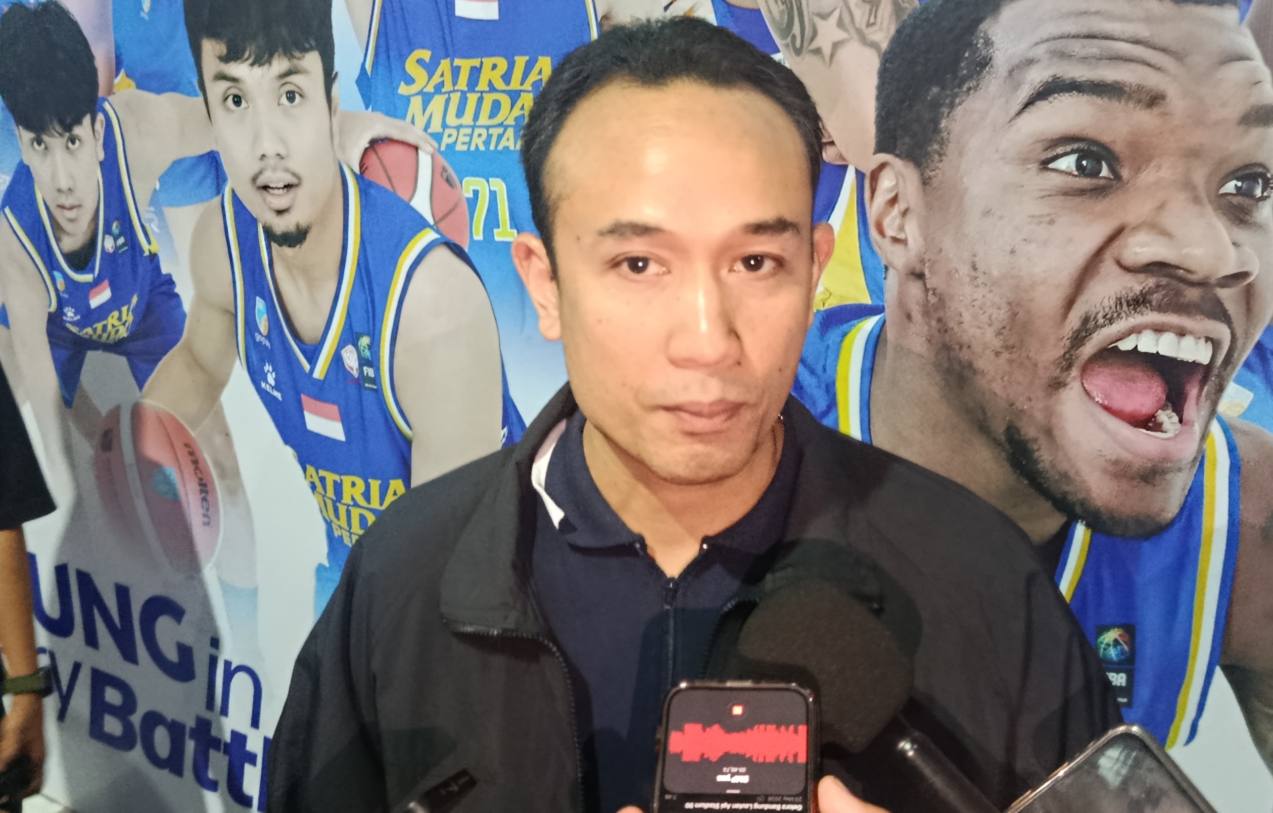 IBL Gopay 2026 terapkan format best-of-five di semifinal dan final. Dirut IBL Junas Miradiarsyah sebut kompetisi makin ketat dan antusiasme penonton meningkat/Foto: Dede Idrus/Indoragamnewscom
