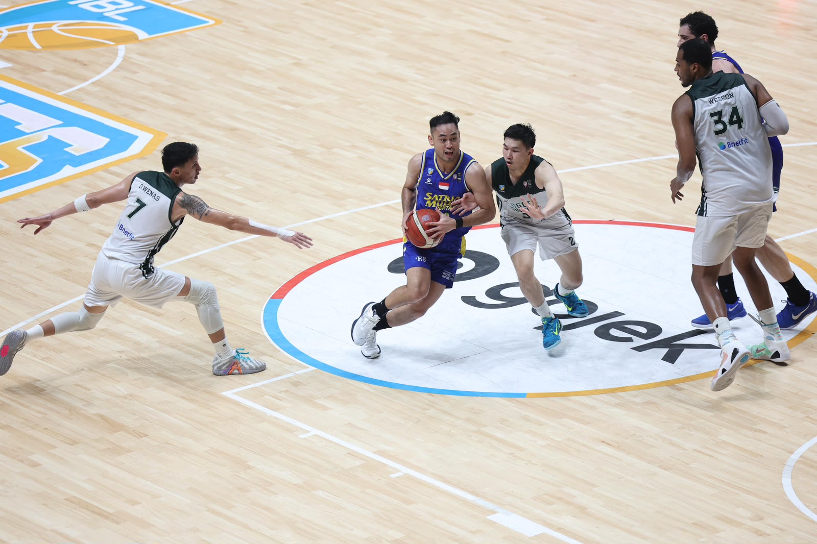 Satria Muda takluk 93-99 dari Bogor Hornbills di game pertama IBL 2026. Jovicic sebut timnya terlalu lunak/Foto: IBL