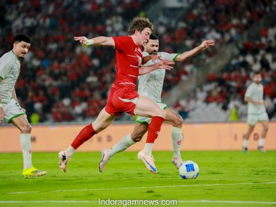 Timnas Indonesia patahkan rekor 38 tahun tak pernah menang lawan Oman. Garuda menang 3-0 lewat gol Hubner, Romeny, dan Oratmangoen/Foto: Singgih Wibowo/Indoragamnewscom