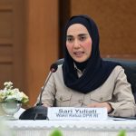 Wakil Ketua DPR Sari Yuliati minta kepolisian tangkap pelaku penyekapan perempuan di Bandung. Korban diduga disekap tiga tahun. Sari sebut ini kekerasan berbasis gender dan langgar HAM.