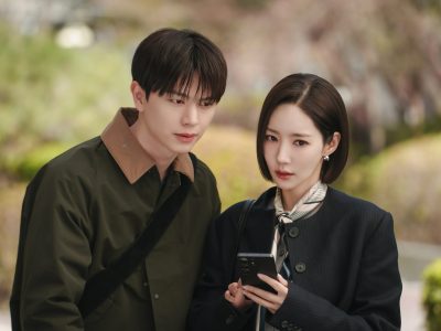 Drama Korea Nine to Six rilis still pertama. Park Min Young dan Yook Sungjae jadi pasangan romantis di kantor. Go Soo comeback roman setelah 15 tahun/Foto: Soompi