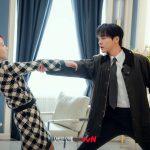 Park Eun Bin dan Yang Se Jong bertemu di TKP dalam drama baru tvN Spooky in Love. Pewaris hotel yang bisa lihat hantu vs jaksa yang takut hantu.