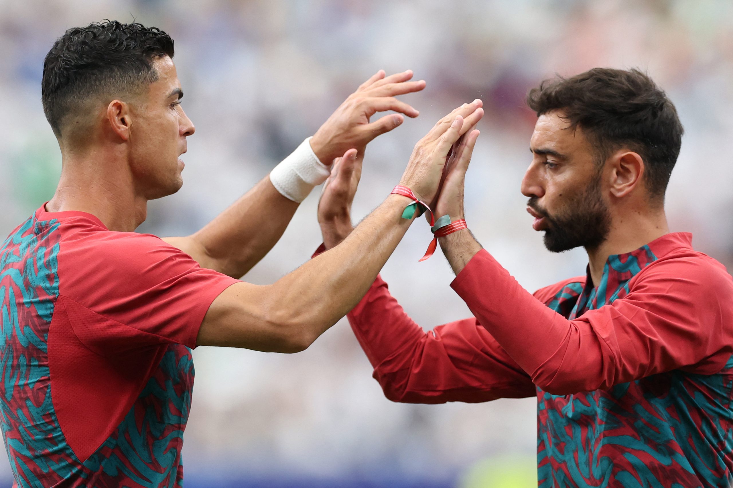 Cristiano Ronaldo dan Bruno Fernandes