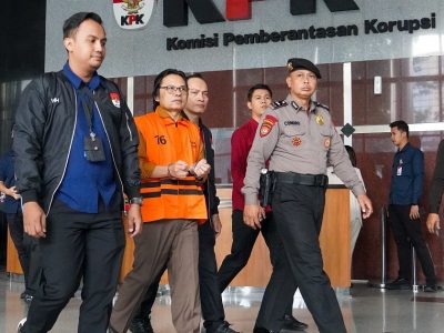 KPK tahan eks Sekjen MPR Ma'ruf Cahyono atas dugaan gratifikasi Rp30 miliar/Foto: Humas KPK