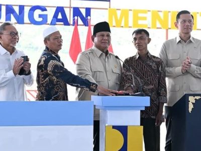 Presiden Prabowo resmikan 5 bendungan senilai Rp9,79 triliun di NTB, Aceh, Jateng, dan Bali untuk swasembada pangan dan energi terbarukan/Foto: Setpres
