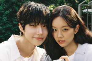 Drakor Dream to You sambut premiere 13 Juli. Hwang In Youp dan Hyeri reuni 15 tahun sebagai cinta pertama. Chemistry seru, romansa berbagai usia, dan sutradara Trigger/Foto: Soompi